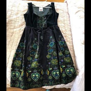 German costume Velvet dirndl, zipper front